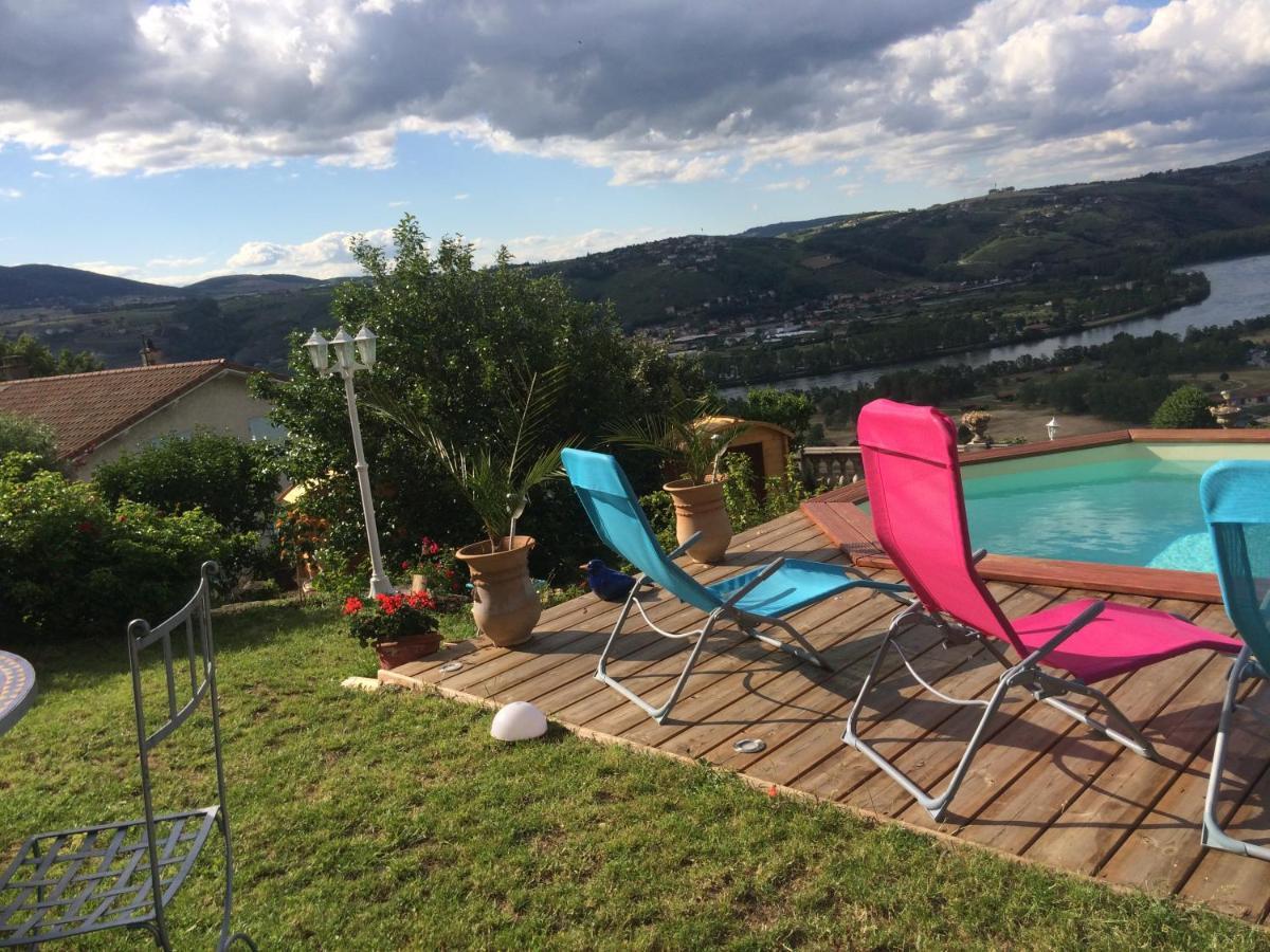 Villa Panoramique Saint-Clair-du-Rhone Exteriér fotografie